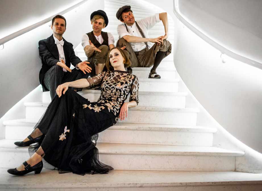 Lotta Stein, Philip Ritter, Christoph Kopp und Robert Nippoldt im Wintergarten Varieté in Berlin